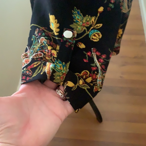 Jacket - Picture 4 of 6